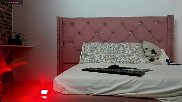 valery-hott-gb online show from 05-21-26, 07:11