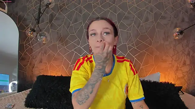 thalira angels online show from 06-17-26, 05:45