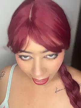 Snapshot of Erikaafox chatting on 06-16-26, 04:01 Erikaafox online show from 06-16-26, 04:01