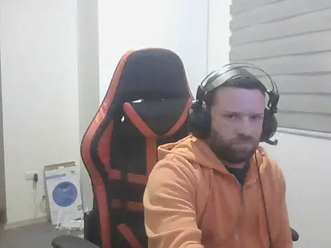 Giingz22 online show from 05-30-26, 04:52