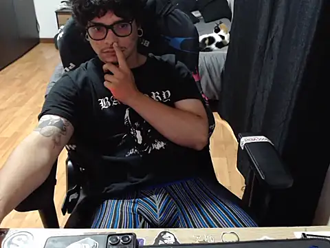 lilgothboy online show from 05-15-26, 03:26