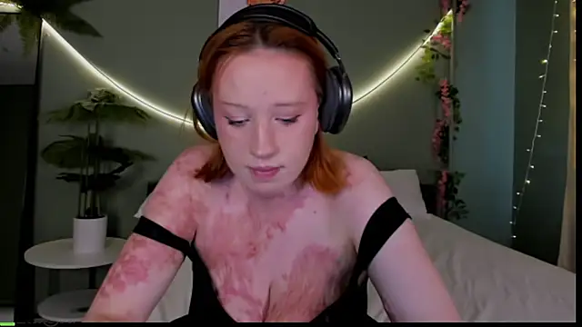 Maya foxy online show from 06-21-26, 11:38