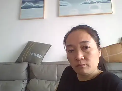 ZZXXMM520 online show from 05-06-26, 05:33