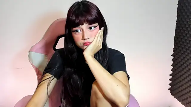 AnaisX0X0 online show from 06-05-26, 02:38