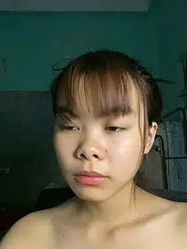 Snapshot of Cry_sexy chatting on 05-27-26, 06:26 Cry sexy online show from 05-27-26, 06:26