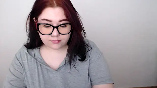 KarolinasHot online show from 05-06-26, 07:45