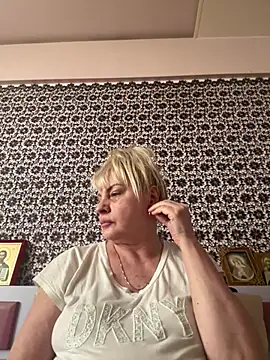 AnastasiaGrey777 online show from 06-14-26, 05:19