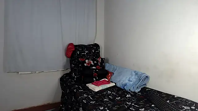 WhiteBunny JJ online show from 06-11-26, 05:21