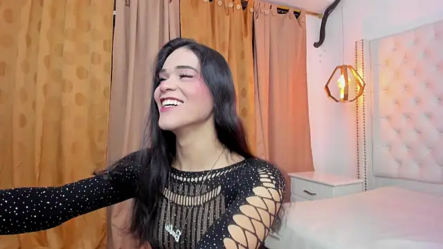Snapshot of _ISALITTLESTAR_ chatting on 06-12-26, 03:48 ISALITTLESTAR online show from 06-12-26, 03:48