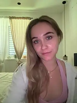 LillyStarr online show from 06-30-26, 11:54