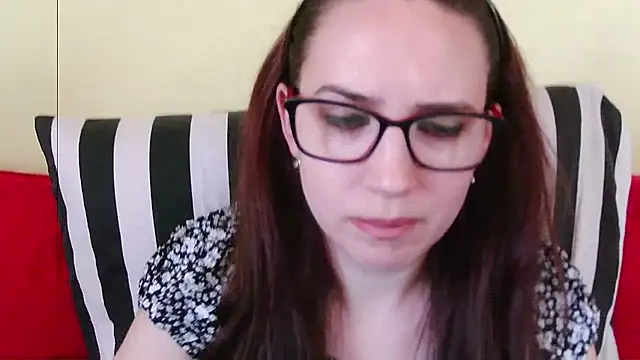 EmilyHotAngel online show from 06-24-26, 02:26