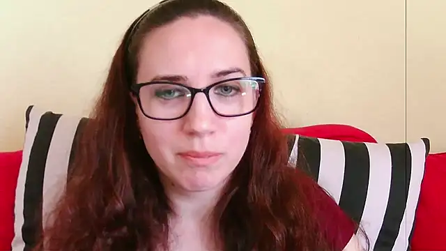 EmilyHotAngel online show from 06-11-26, 01:19