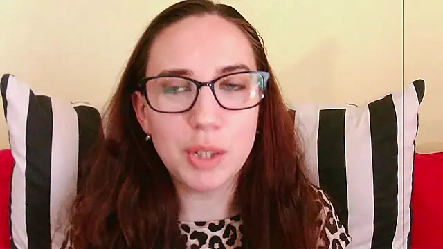 EmilyHotAngel online show from 06-10-26, 01:12
