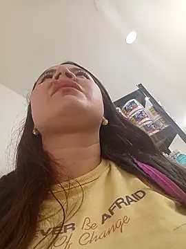 VANESSA  28 online show from 05-11-26, 07:33