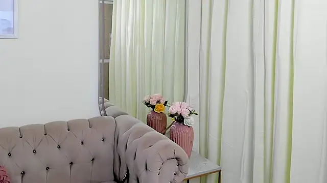 Melody vixxenx online show from 05-28-26, 10:48