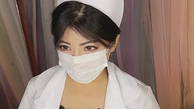 honeypeach666 online show from 05-20-26, 12:46