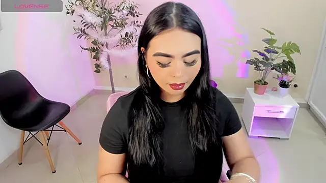 Margot Robie online show from 05-19-26, 02:24