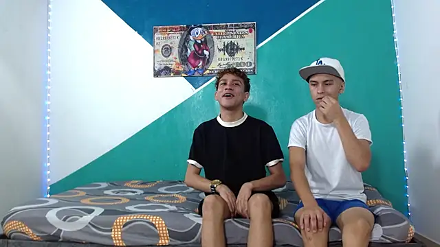 wild boys zs online show from 06-05-26, 05:23
