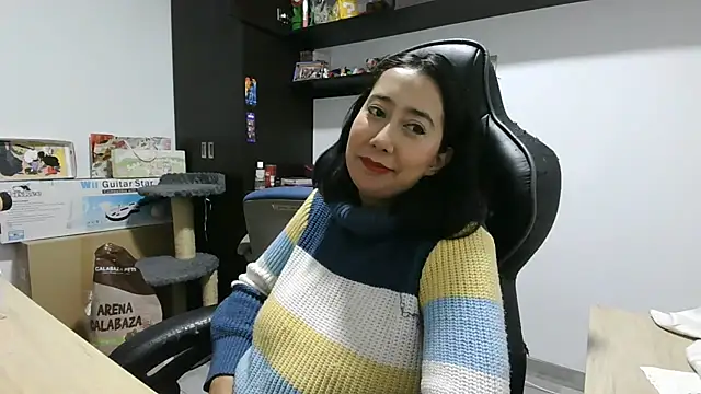 saramaSS online show from 05-29-26, 04:07
