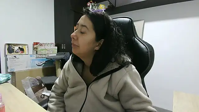 saramaSS online show from 05-31-26, 01:55