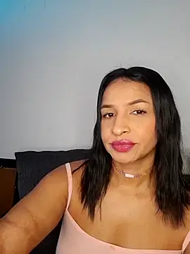 mell0102 online show from 06-06-26, 02:00