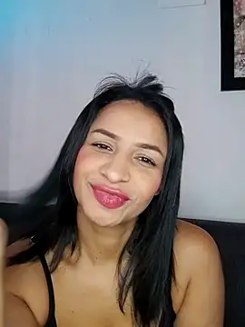 mell0102 online show from 06-18-26, 12:43