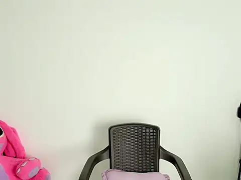 Sexy Dolls18 online show from 05-08-26, 01:31