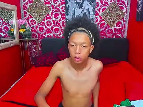 skinny20boy online show from 06-24-26, 11:13