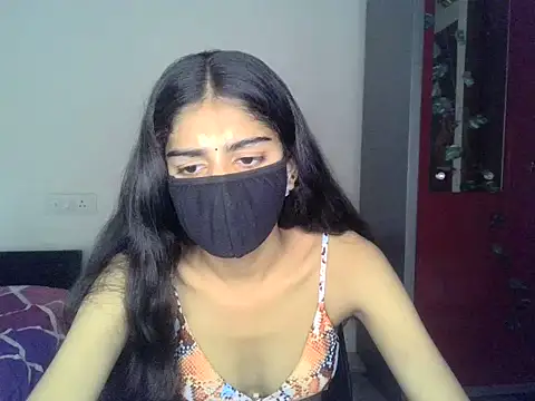 Snapshot of SASSY__BABY_ chatting on 06-20-26, 05:45 SASSY BABY online show from 06-20-26, 05:45