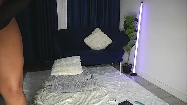 ChrystalCade online show from 07-05-26, 08:59