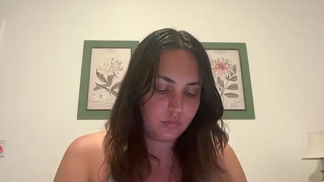 Anniehelen online show from 05-06-26, 12:03