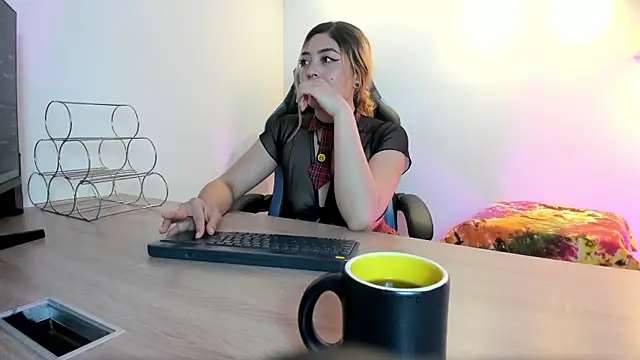 DarkRomanceXXX online show from 06-18-26, 03:05
