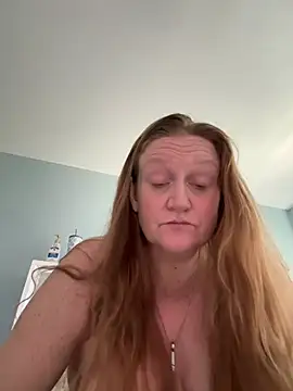 Kellilyn10 online show from 05-29-26, 04:57