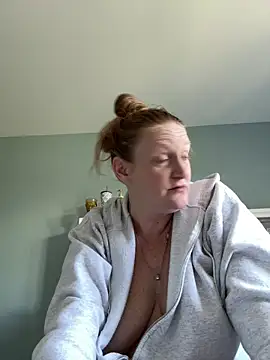 Kellilyn10 online show from 05-31-26, 08:31