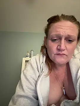 Kellilyn10 online show from 05-30-26, 05:03