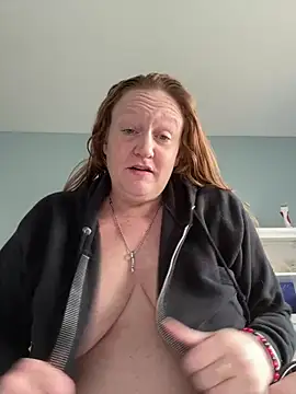 Kellilyn10 online show from 05-07-26, 09:51