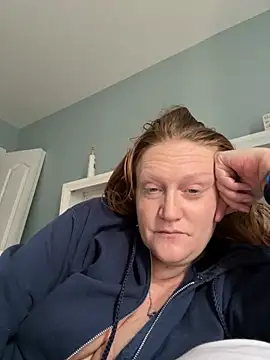Kellilyn10 online show from 05-20-26, 02:14