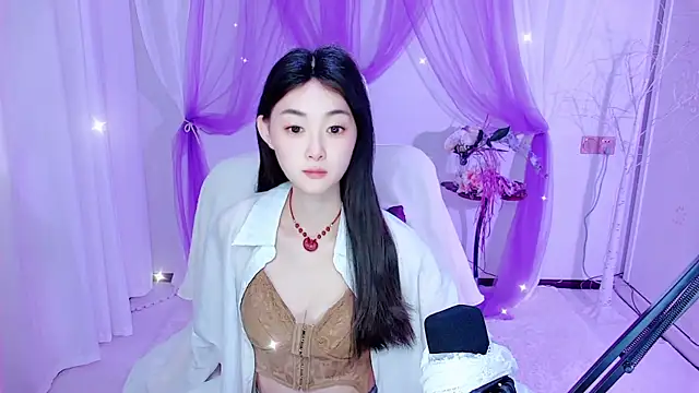 Tili Lucky online show from 06-14-26, 01:35
