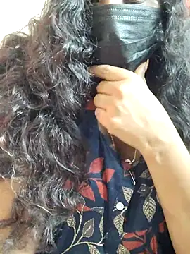 tamilkavitha123 online show from 07-16-26, 04:53