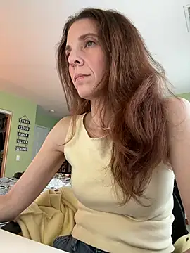 Raevyn online show from 05-21-26, 04:15