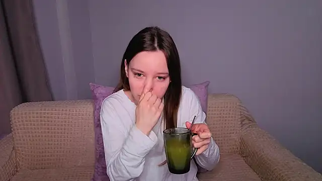 lolytaberry online show from 06-12-26, 02:09