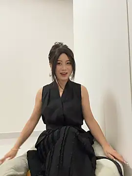 huihui 520 online show from 06-24-26, 02:48