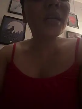 Snapshot of Leena_singh chatting on 05-21-26, 02:47 Leena singh online show from 05-21-26, 02:47