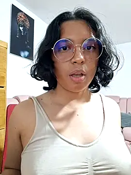 Emmaa Lexx online show from 07-15-26, 04:08