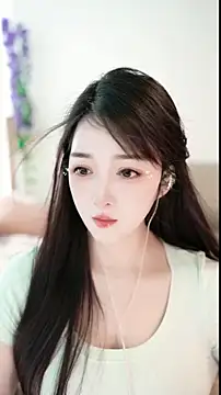 Snapshot of singer-wenwan chatting on 05-21-26, 09:17 singer-wenwan online show from 05-21-26, 09:17
