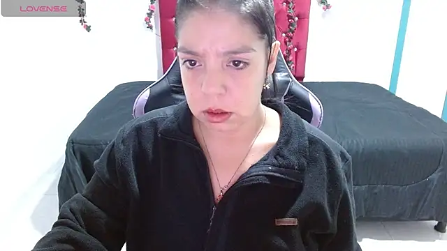 ariana1609 online show from 05-22-26, 12:36