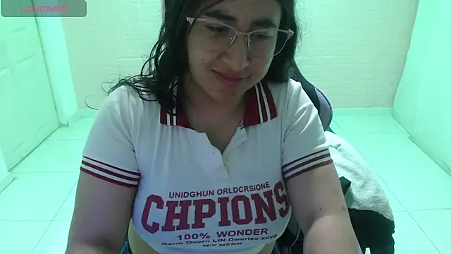 Snapshot of celeste16092020 chatting on 05-13-26, 01:07 celeste16092020 online show from 05-13-26, 01:07