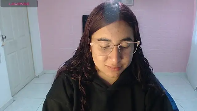 Snapshot of celeste16092020 chatting on 05-28-26, 01:28 celeste16092020 online show from 05-28-26, 01:28