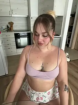 lilixcake online show from 05-27-26, 12:56