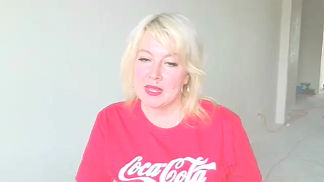 MollyyJoyy online show from 05-15-26, 02:59